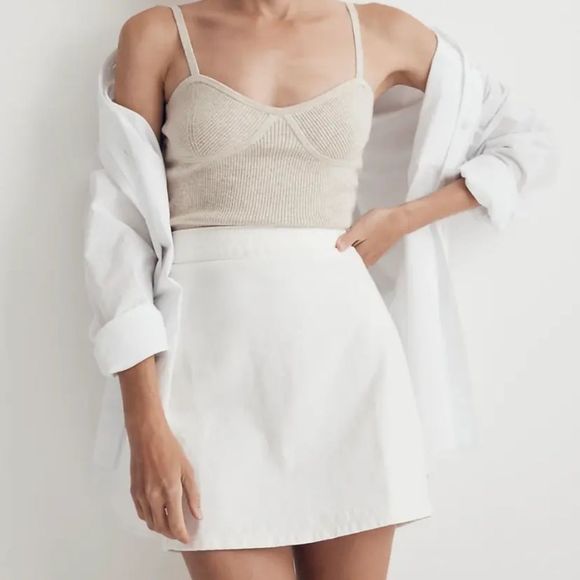 Madewell Dresses & Skirts - Madewell Denim high waist straight mini skirt in tile white size 31